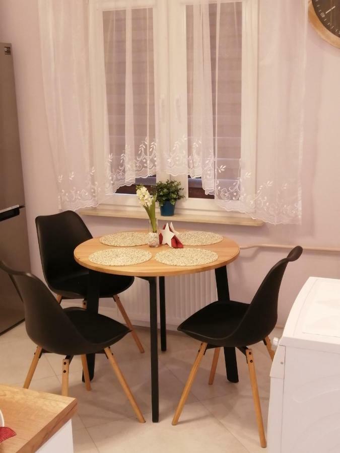 Apartament Euro 1 Bytom Kültér fotó